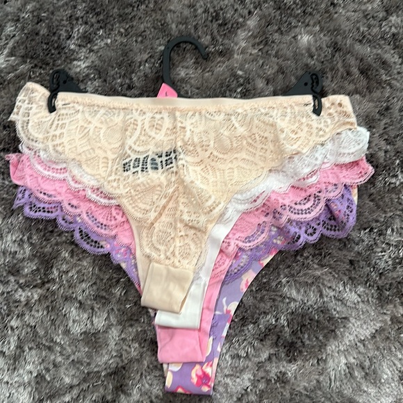 XOXO 4-Pack Panties with  Back Lace Size Large - Picture 5 of 12
